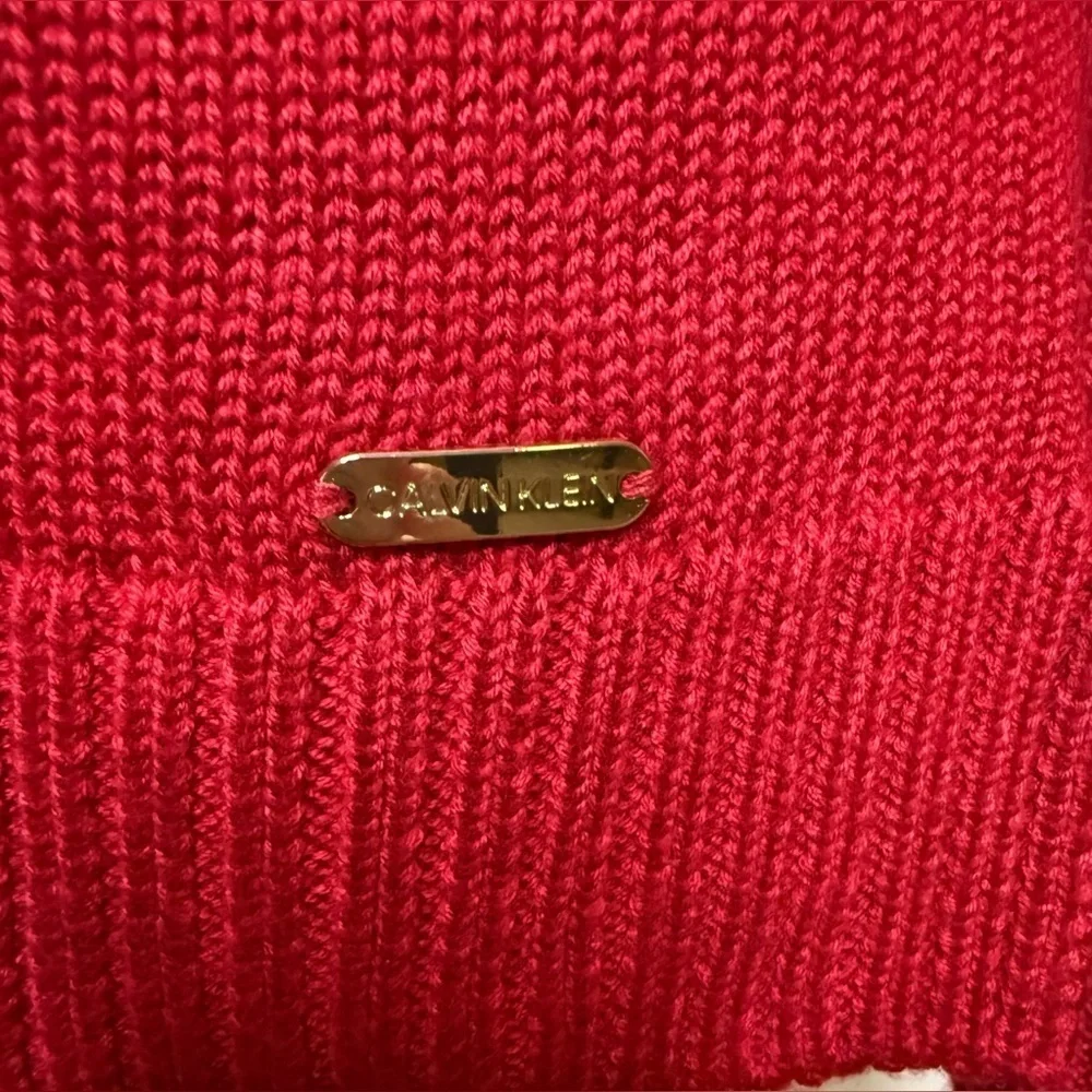 Calvin Klein women’s Red Cowl neck sweater split hem Small Excellent condition